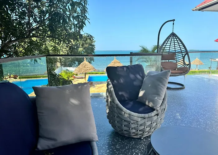 Calamari Beach Resort